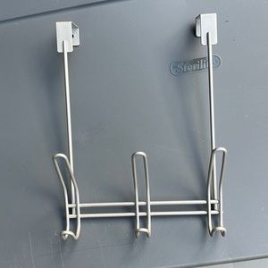 Over the door towel hanger straight hooks